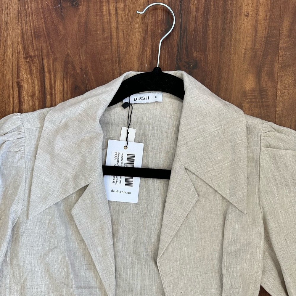 Brand new DISSH linen top